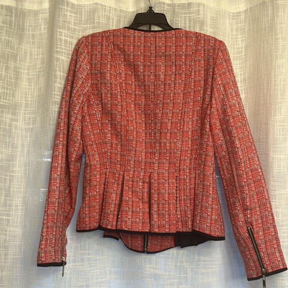 Tommy Hilfiger Jacket - Picture 9 of 10